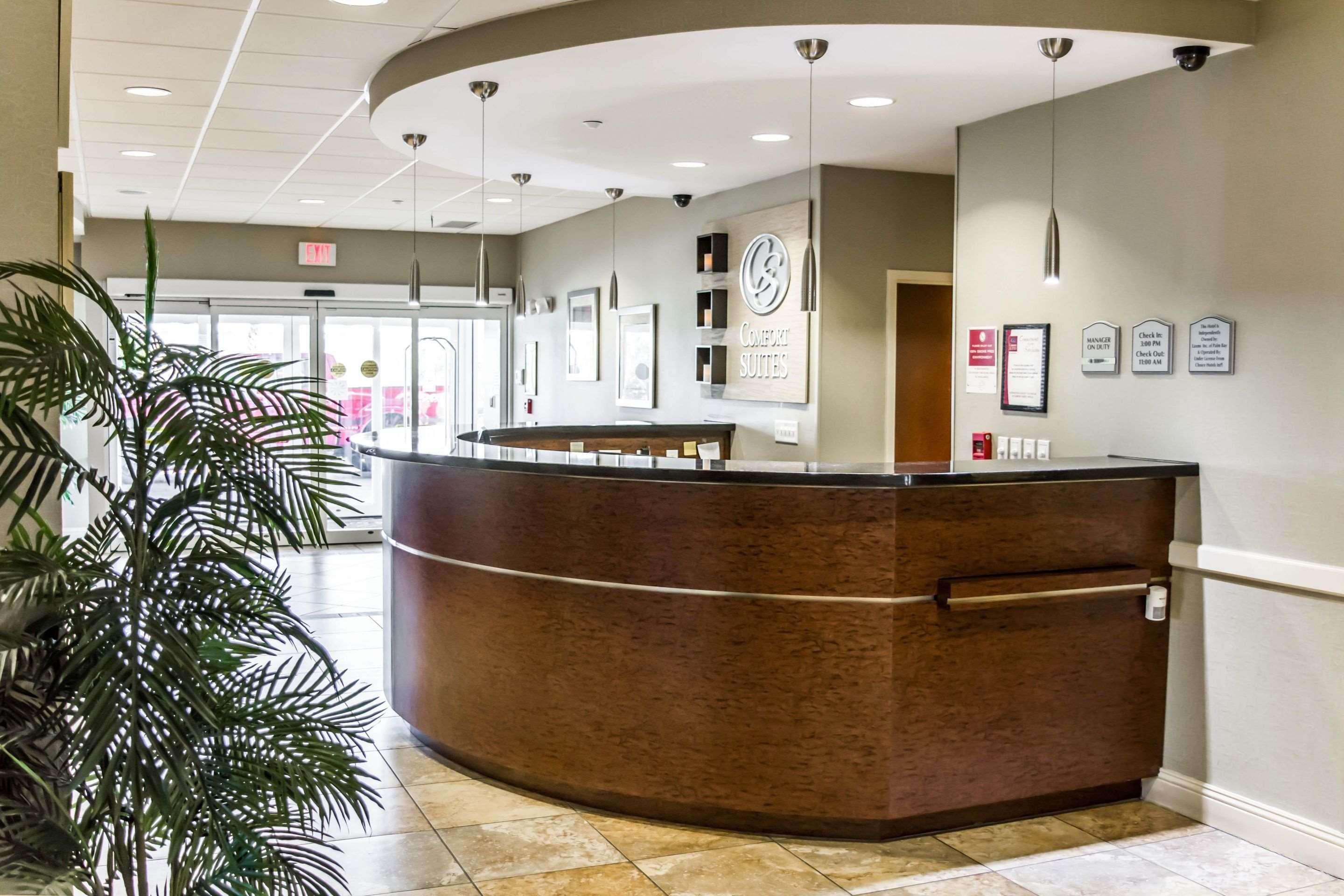 Comfort Suites Palm Bay - Melbourne Extérieur photo