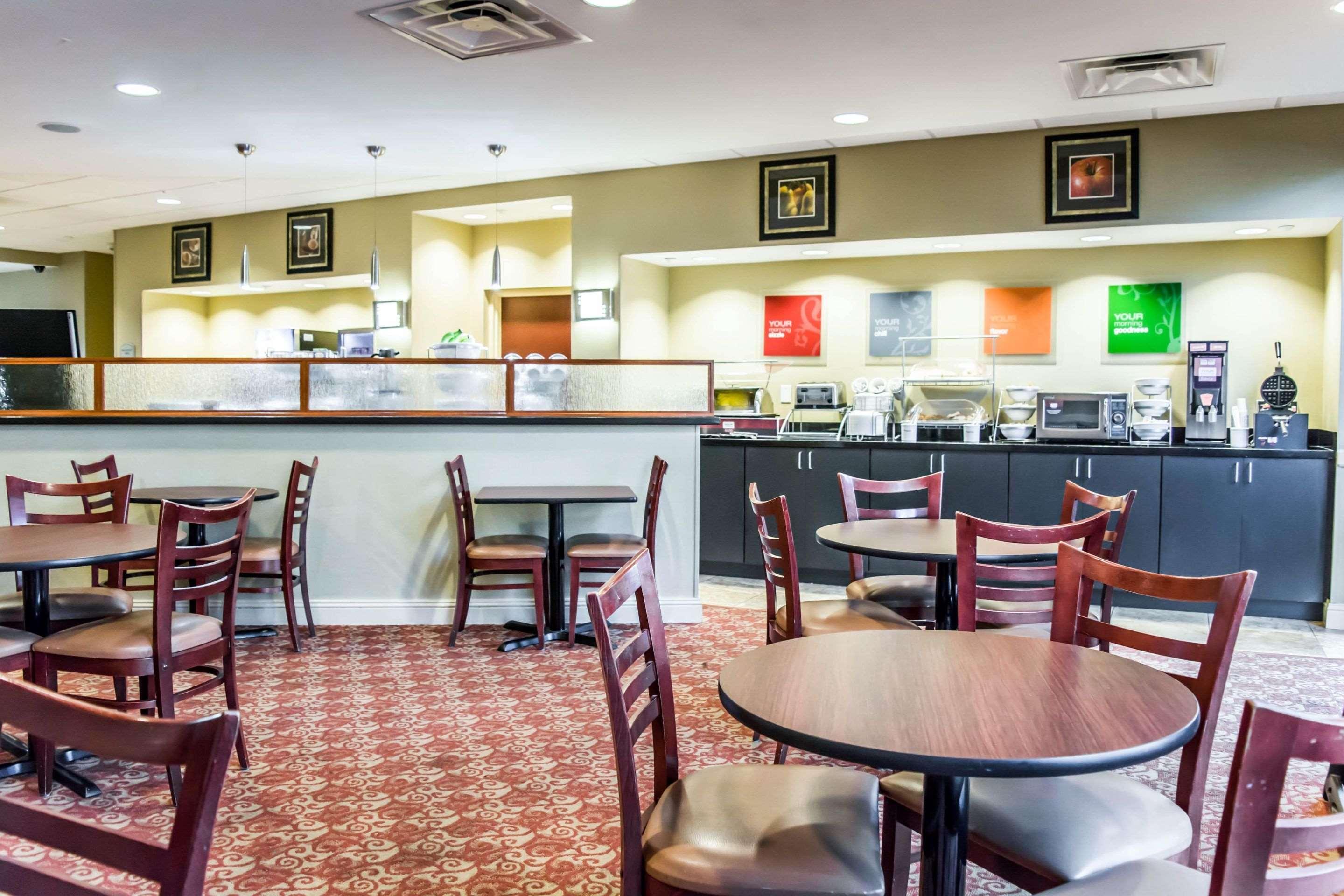 Comfort Suites Palm Bay - Melbourne Extérieur photo