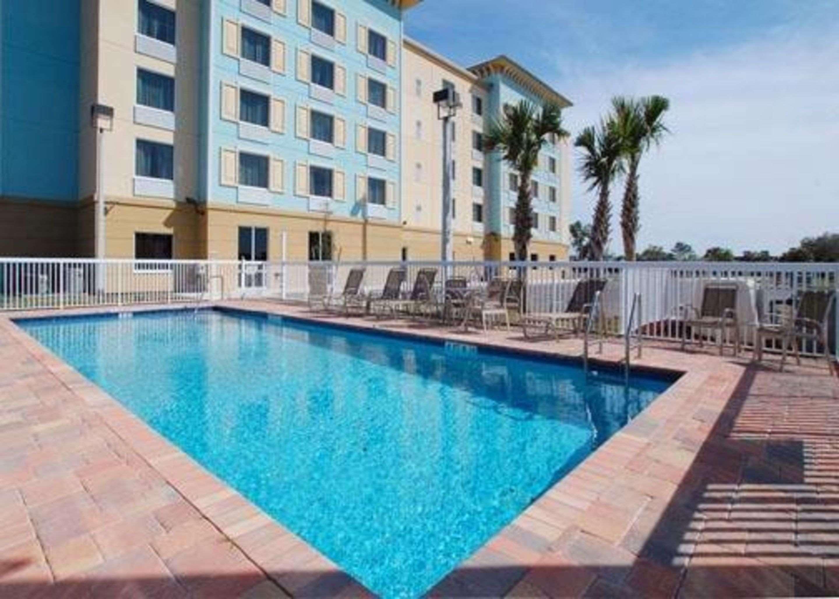 Comfort Suites Palm Bay - Melbourne Extérieur photo